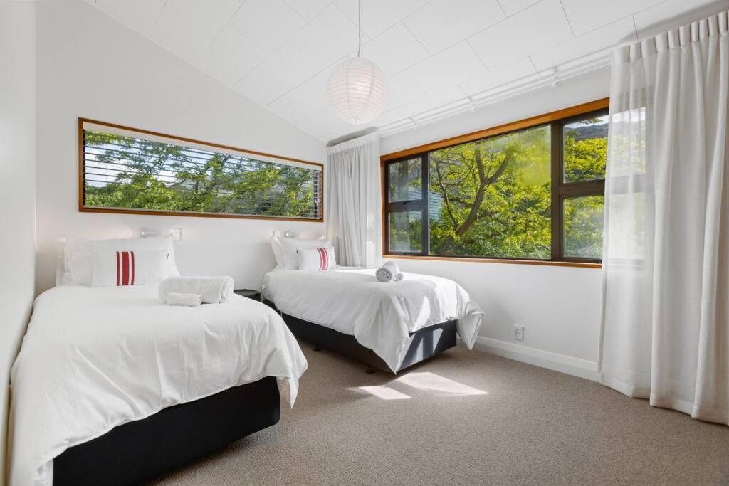 Peakview Lodge Wanaka Buitenkant foto