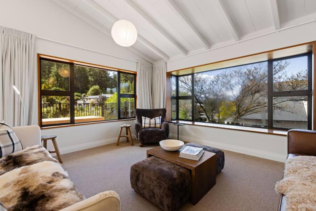 Peakview Lodge Wanaka Buitenkant foto